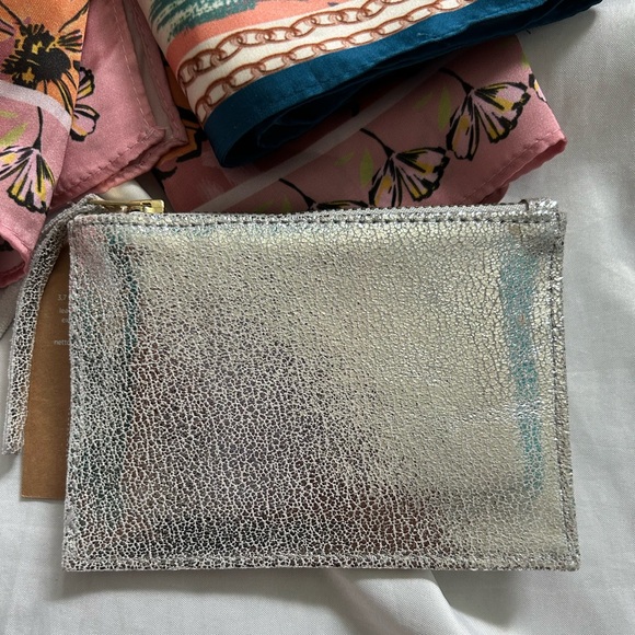 West Elm | luxe leather zipper case pouch - Picture 3 of 9